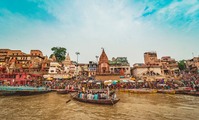 India Varanasi Ganges boten