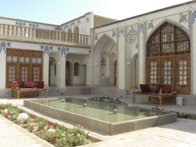 Iran hotel overnachting Djoser 