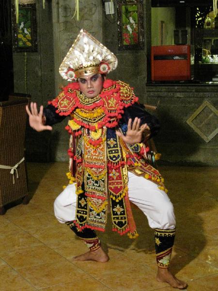 Balinese dance, last supper