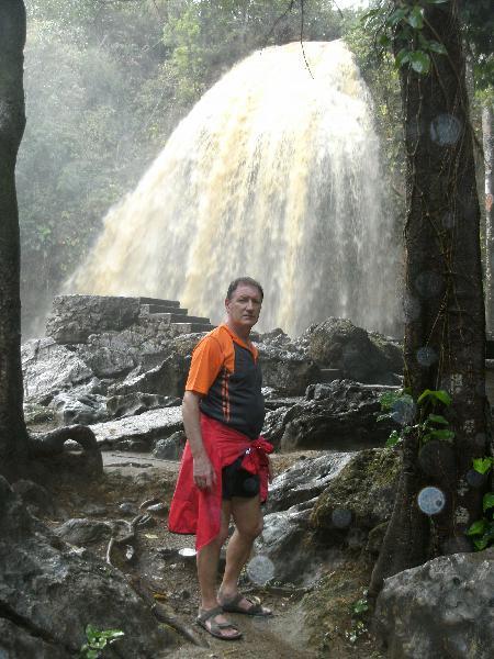 waterval nabij Hotel Guajimico