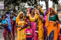 India Djoser kleurrijke vrouwen sari