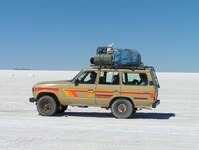 Salar de Uyuni Bolivia Jeep Djoser