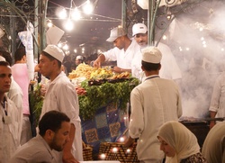 Djemaa el-Fna-plein eten Marrakech Marokko 