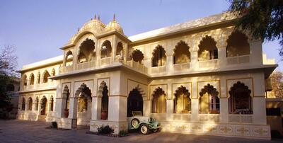 Voorkant Bissau Palace Jaipur India Djoser
