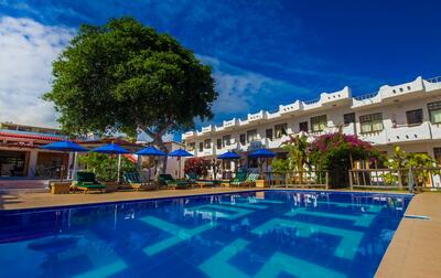 Hotel Fiesta zwembad Santa Cruz Galapagos
