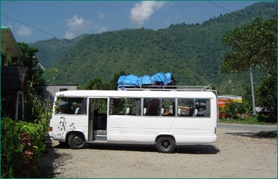 China en tibet bus vervoersmiddel Djoser 