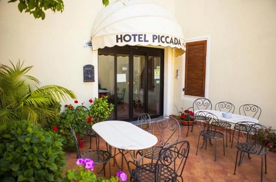 Hotel Piccada entree Palau Sardinie