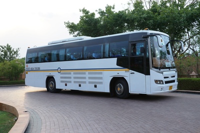 India en nepal bus vervoersmiddel rondreis Djoser Family