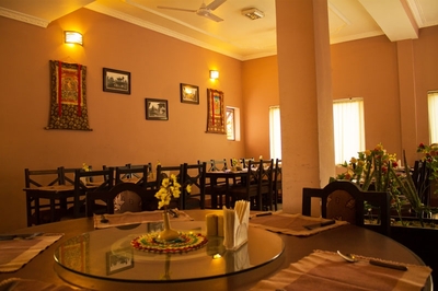 Djoser Nepal Hotel Restaurant Lumbini Ananda Inn accommodatie overnachting 