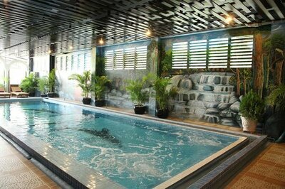 zwembad hotel phnom penh