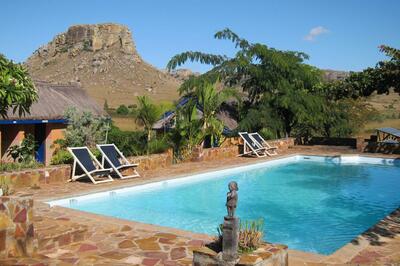 Hotel Isalo Ranch zwembad Madagascar