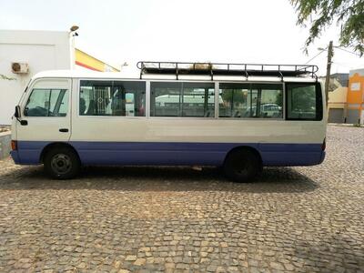 Bus Zijkant Kaapverdie 