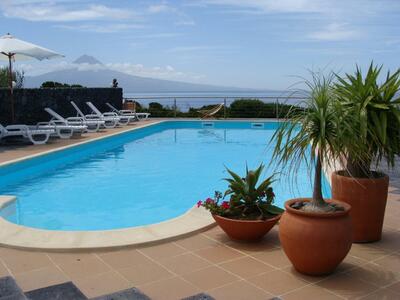 Hotel Cantinho das Buganvilias zwembad Velas Sao Jorge Azoren Djoser