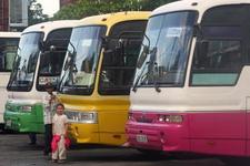 Met eigen bus door Vietnam