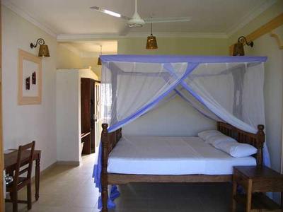 Kenia Tanzania Zanzibar hotel overnachting accommodatie Djoser 