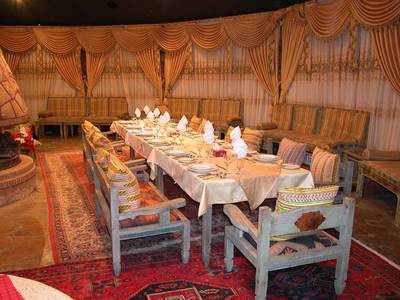 Iran hotel restaurant Djoser 
