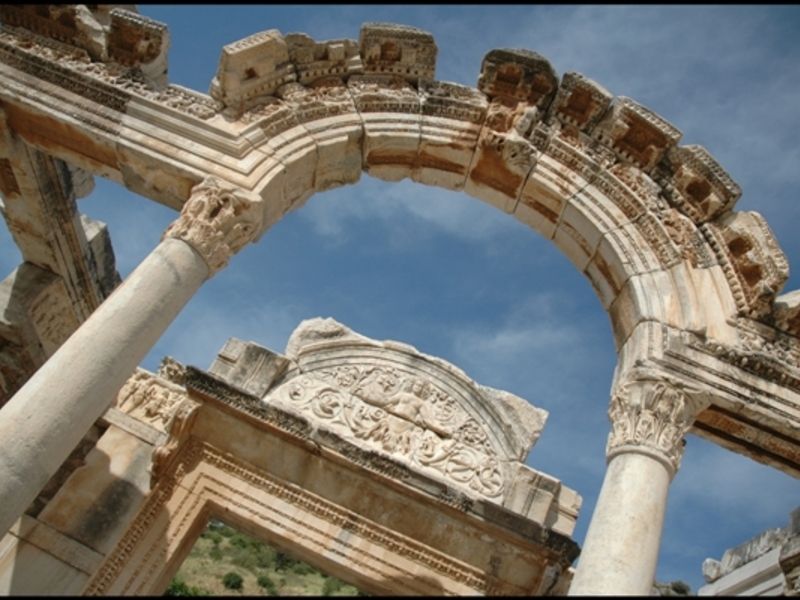 In Efese stond in de oudheid een van de zeven wereldwonderen