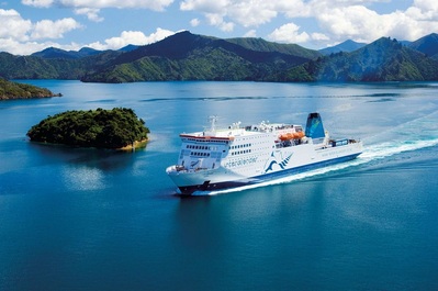 Nieuw-Zeeland boot ferry Picton Djoser 