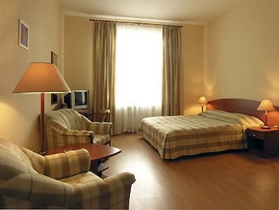 Rusland hotel kamer accommodatie overnachting Djoser 