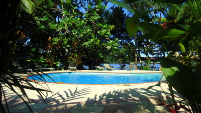 Costa Rica zwembad accommodatie overnachting Djoser 