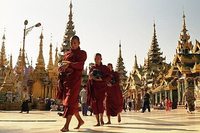 Myanmar Monniken Djoser