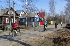 fietsers bij Valday