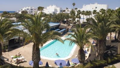 Aparthotel Costa Mar zwembad Lanzarote