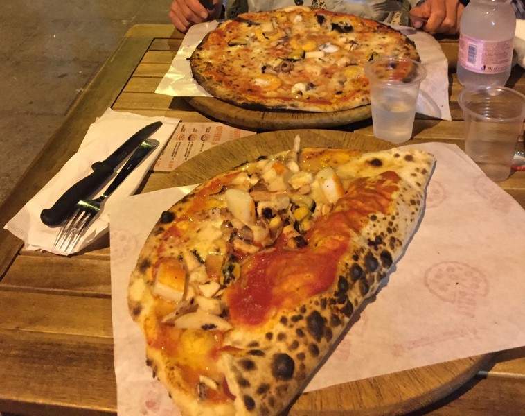 Sardinie - pizza calzone