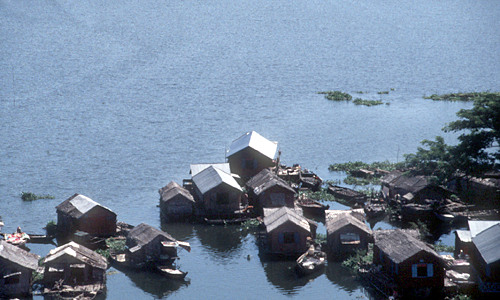 Tonle Sap - drijvend dorp