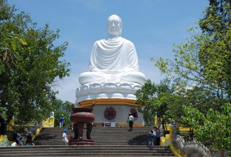 Groot Buddha beeld