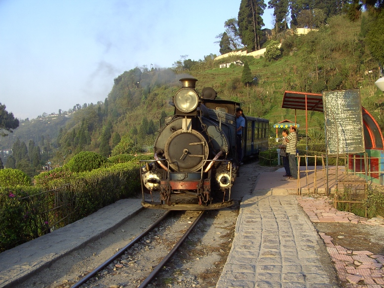 India Toy Train Djoser